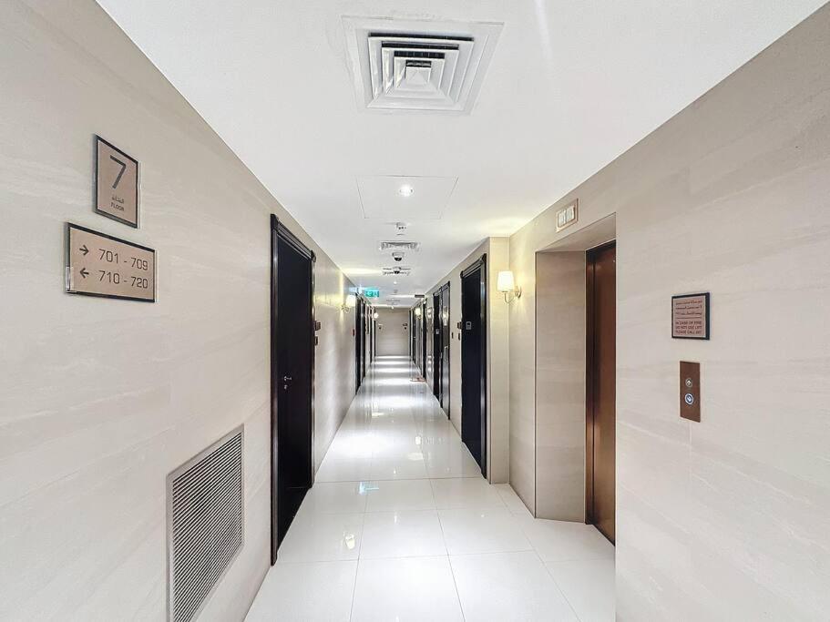 Elite Downtown Apartment